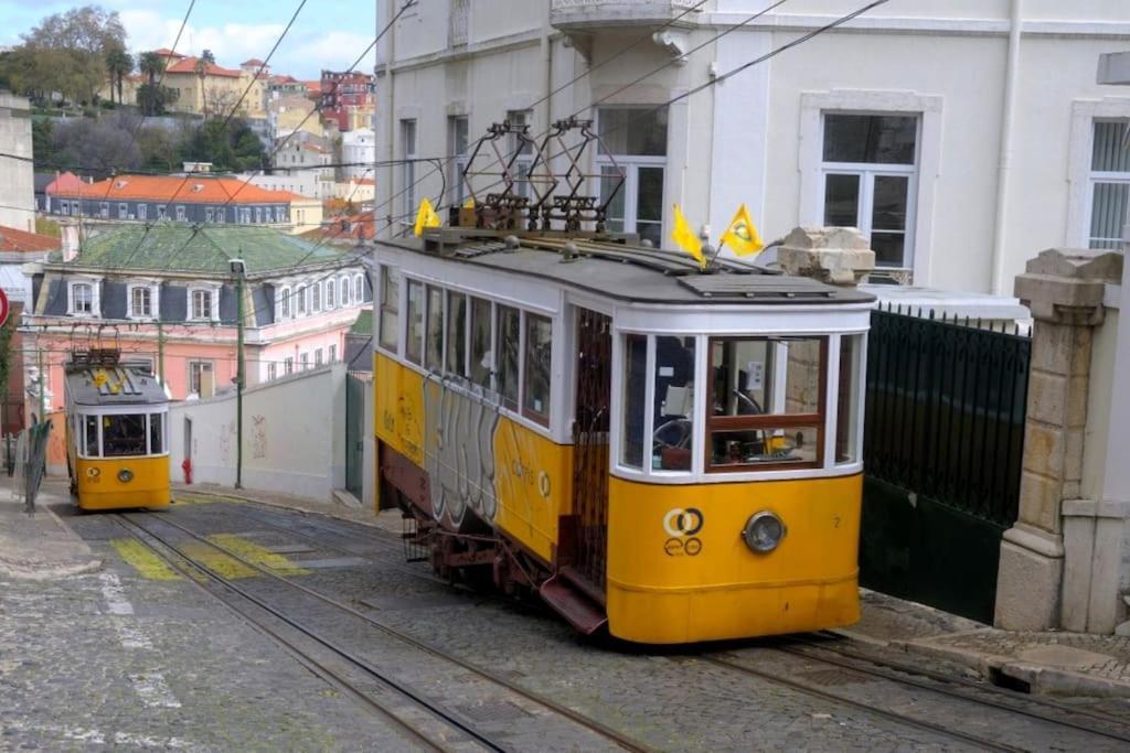 Apartamento Mm3 Baixa Rossio Castle View! Lisboa Exterior foto